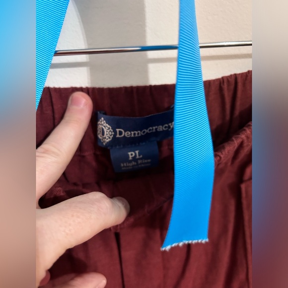 4/$25 or listed price☃️Democracy High Rise Patch Pocket Crop Linen Palazzo Pants - Picture 6 of 9